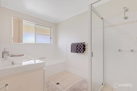 Property photo of 7 Henry Court Beaconsfield QLD 4740