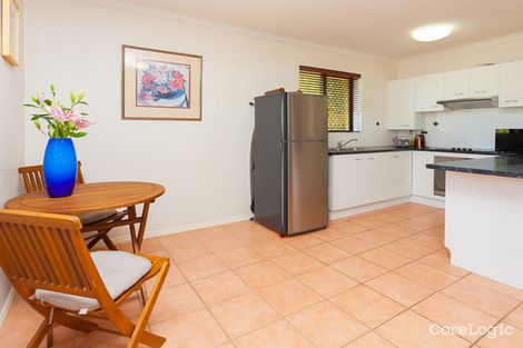 Property photo of 1/30 Cavillon Street Holland Park QLD 4121