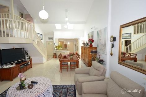 Property photo of 10/264-268 Oxley Drive Coombabah QLD 4216