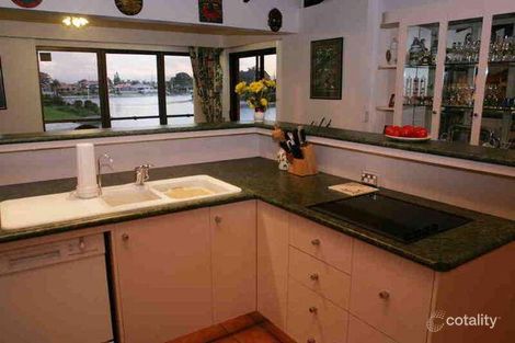 Property photo of 30 Coobowie Street Broadbeach Waters QLD 4218