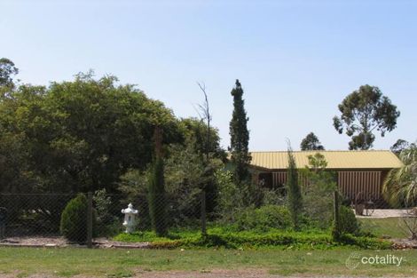 18 Clifford St, Meringandan West, QLD 4352