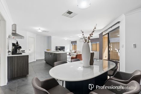 3 Kalil Fawy, Forrestfield, WA 6058