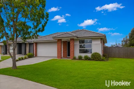Property photo of 4 Hart Crescent Brookfield VIC 3338