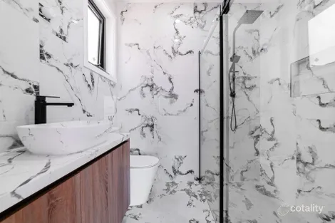 Property photo of 33 Alice Avenue Mickleham VIC 3064