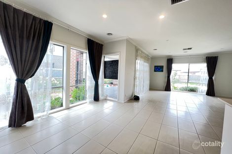 Property photo of 6 Ormiston Crescent Werribee VIC 3030