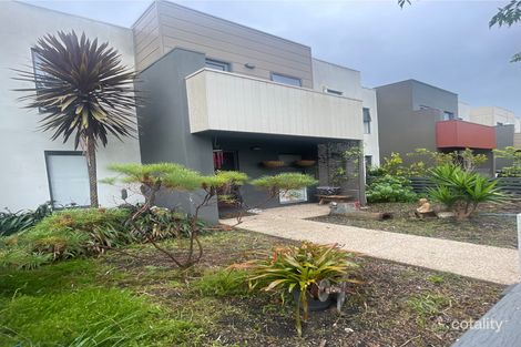 24 Kooyong Cl, Officer, VIC 3809