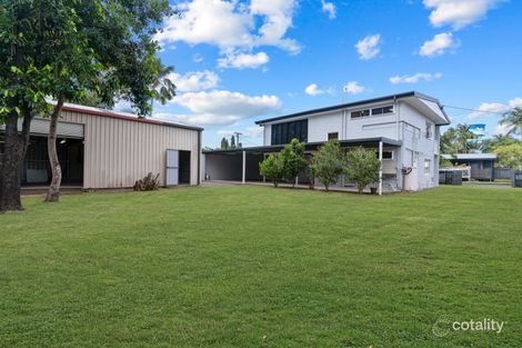 3 Fern St, Holloways Beach, QLD 4878