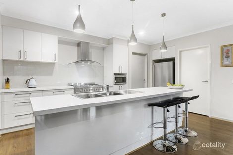 Property photo of 21 Manna Gum Drive Mount Duneed VIC 3217