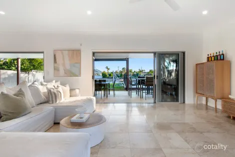 Property photo of 48 Parnki Parade Palm Beach QLD 4221