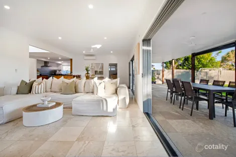 Property photo of 48 Parnki Parade Palm Beach QLD 4221