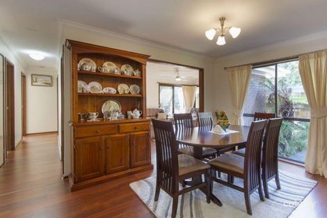 Property photo of 101 Raphael Crescent Frankston VIC 3199