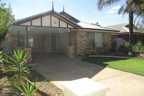 7b Carlyle Ct, Boulder, WA 6432