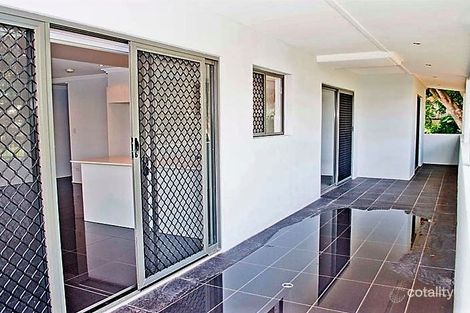Property photo of 1/27 Manson Parade Yeronga QLD 4104