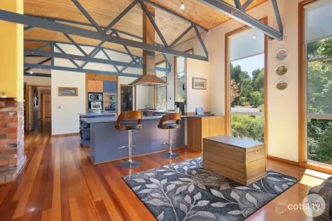 Property photo of 25 De Regt Drive Creswick VIC 3363