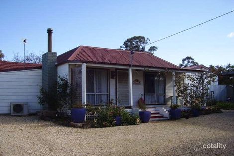 40 Main Rd, Tallarook, VIC 3659