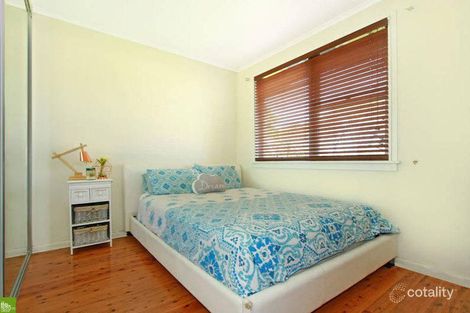 Property photo of 3 Alfred Crescent Lake Illawarra NSW 2528