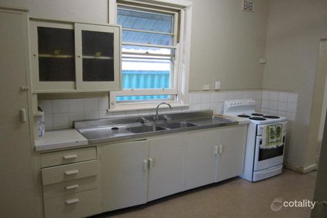 Property photo of 50 Holmfirth Street Menora WA 6050