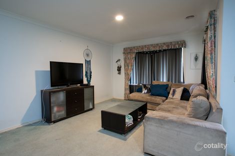 8 Talbot Cl, West Wodonga, VIC 3690