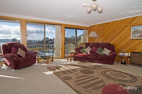 Property photo of 2/24 Edith Avenue Sandy Bay TAS 7005