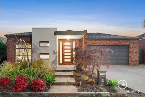 Property photo of 42 Resort Boulevard Doreen VIC 3754