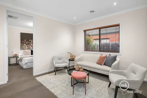 Property photo of 42 Resort Boulevard Doreen VIC 3754
