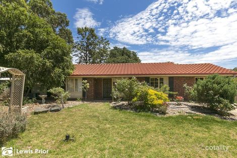 6 Woodhall Dr, Happy Valley, SA 5159