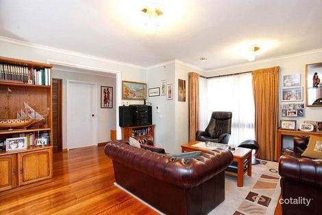 Property photo of 32 Tudor Road Sunshine North VIC 3020