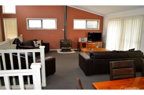 Property photo of 2/4 Kirwan Close Jindabyne NSW 2627