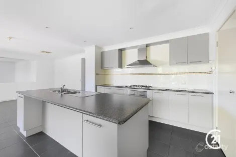 Property photo of 11 Parkes Court Echuca VIC 3564