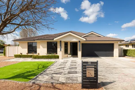 Property photo of 2 Polwarth Circuit Dunlop ACT 2615