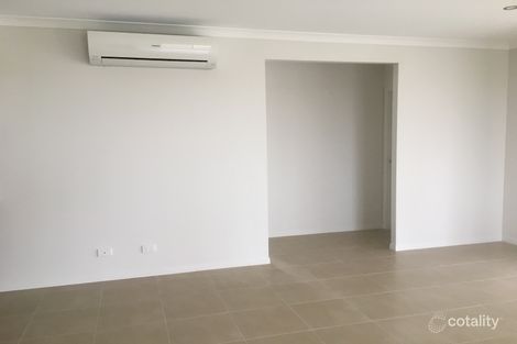 Property photo of 9 Jessamine Close Cannonvale QLD 4802