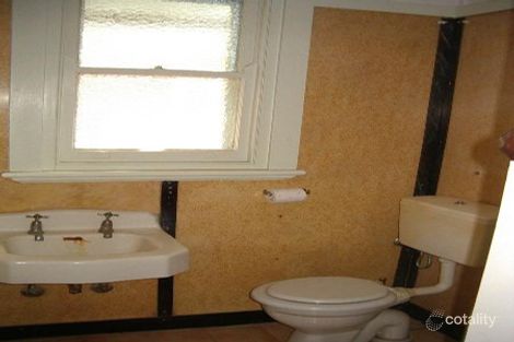 Property photo of 76 Austral Street Temora NSW 2666