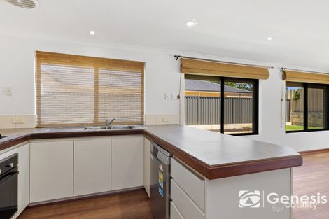 Property photo of 18 Guilfoyle Green Cloverdale WA 6105