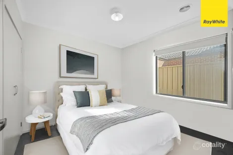 Property photo of 11 Irvine Avenue Strathtulloh VIC 3338