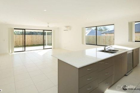 Property photo of 20 Kenneth Drive Augustine Heights QLD 4300