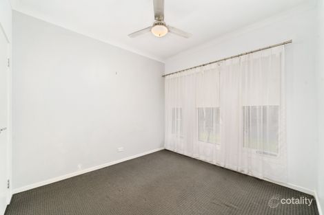 27 Daintree Cct, North Lakes, QLD 4509