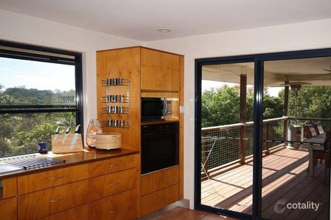 Property photo of 14 Mackay Court Tinbeerwah QLD 4563