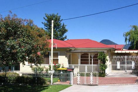 24 Mount St, Mount Saint Thomas, NSW 2500