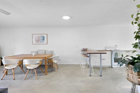 Property photo of 2/22 Peter Parade Mermaid Waters QLD 4218