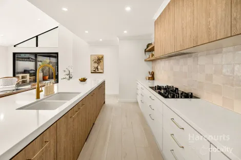 Property photo of 41 Mamic Boulevard Fraser Rise VIC 3336