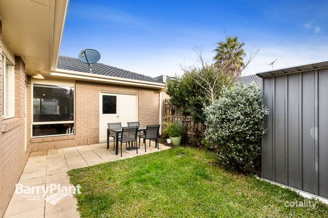 Property photo of 4 Bloxsidge Lane Mordialloc VIC 3195