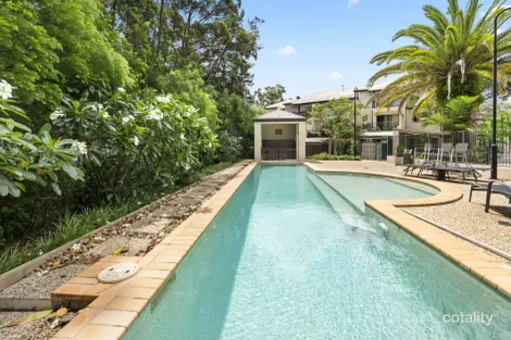 Property photo of 7/18 Geraldton Drive Varsity Lakes QLD 4227