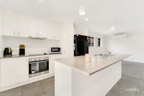 Property photo of 12 Bishampton Circuit Logan Reserve QLD 4133