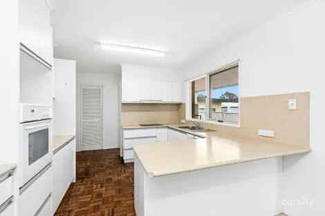 Property photo of 31 Graylea Avenue Herne Hill VIC 3218