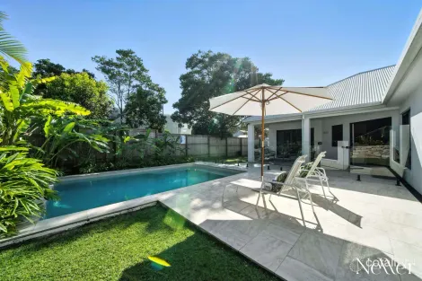 Property photo of 13 Driftwood Drive Castaways Beach QLD 4567
