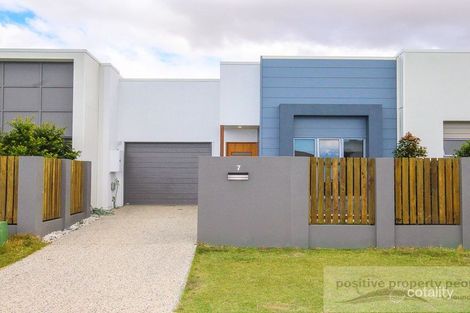 Property photo of 7 Meredith Crescent Baringa QLD 4551