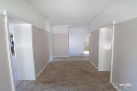 Property photo of 65 Craig Avenue Warracknabeal VIC 3393