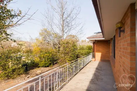 Property photo of 11 Horrocks Street Torrens ACT 2607