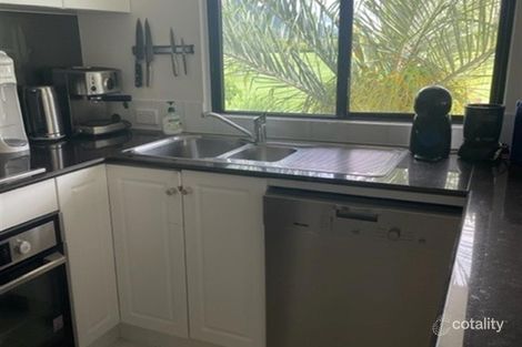 Property photo of 30/293-301 Esplanade Cairns North QLD 4870