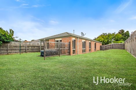 Property photo of 16 Linmac Drive Hampton Park VIC 3976